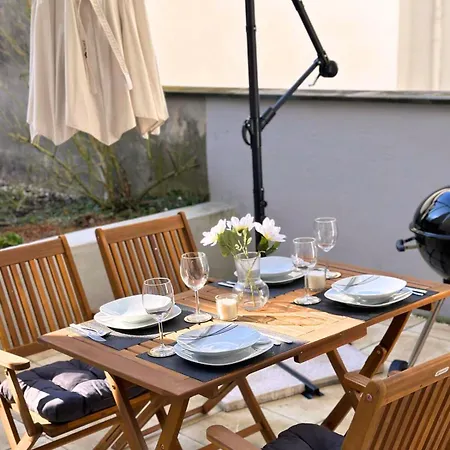 Mola Apartments-stilvolle Altstadtwohnung- Seilersee-5 Personen-terrasse-grill-gratis Wlan *