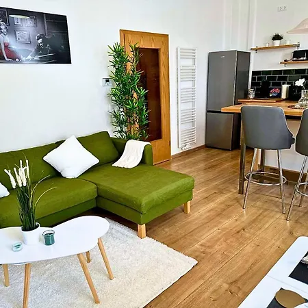 Mola Apartments-stilvolle Altstadtwohnung- Seilersee-5 Personen-terrasse-grill-gratis Wlan Apartmán *