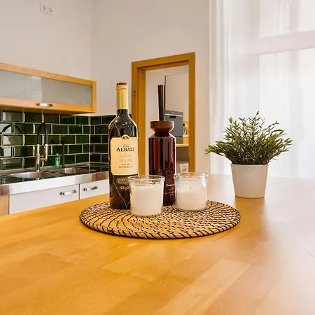 Mola Apartments-stilvolle Altstadtwohnung- Seilersee-5 Personen-terrasse-grill-gratis Wlan Apartmán Iserlohn