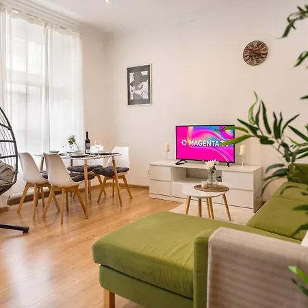 Mola Apartments-stilvolle Altstadtwohnung- Seilersee-5 Personen-terrasse-grill-gratis Wlan Apartmán *
