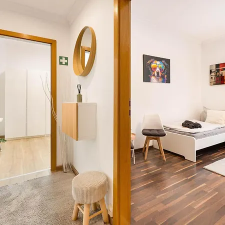 Mola Apartments-stilvolle Altstadtwohnung- Seilersee-5 Personen-terrasse-grill-gratis Wlan *